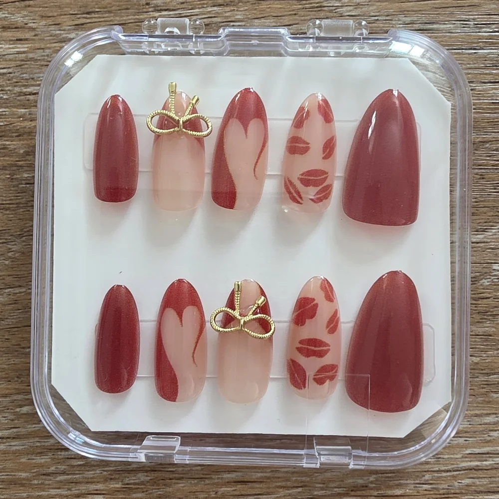 Red & Nude Cat Eye Press-On Nails | 3D Gold Bow Accents | Size Medium